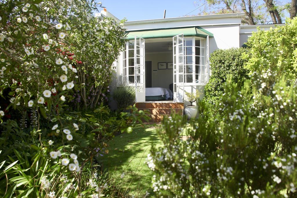 Melville Manor Guest House Johannesburg Exterior photo